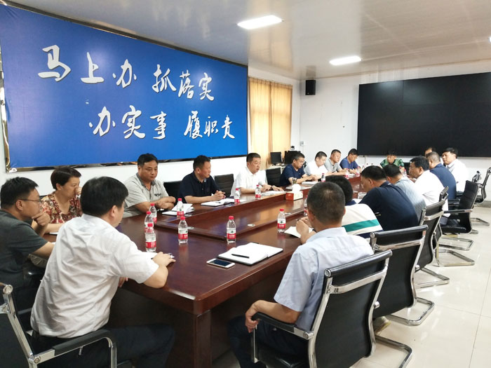 縣委常委、縣委辦公室主任孟亞松到野崗鎮(zhèn)組織開(kāi)展脫貧攻堅(jiān)幫扶單位一把手責(zé)