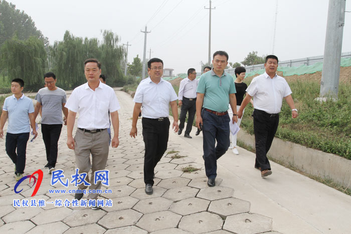 全國集中式飲用水水源地環(huán)境保護(hù)專項督察組一行蒞臨我縣