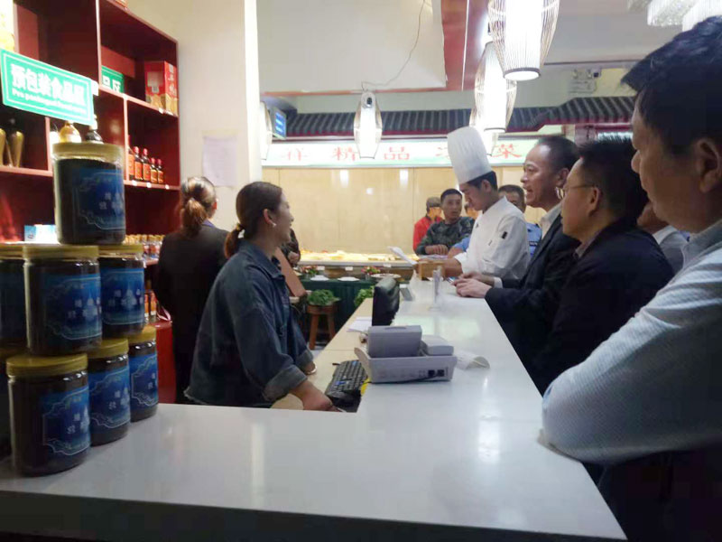 民權縣夜查餐廚剩余物管理