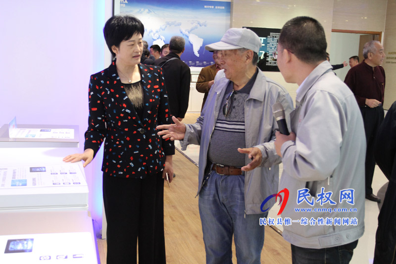 省人大常委會離休干部調(diào)研我縣高新區(qū)企業(yè)發(fā)展情況 省人大常委會離休干部調(diào)研我縣高新區(qū)企業(yè)發(fā)展情況
