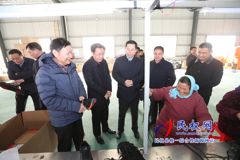 商丘市衛(wèi)生計(jì)生委主任張樹仁一行到我縣調(diào)研指導(dǎo)脫貧攻堅(jiān)工作 商丘市衛(wèi)生計(jì)生委主任張樹仁一行到我縣調(diào)研指導(dǎo)脫貧攻堅(jiān)工作
