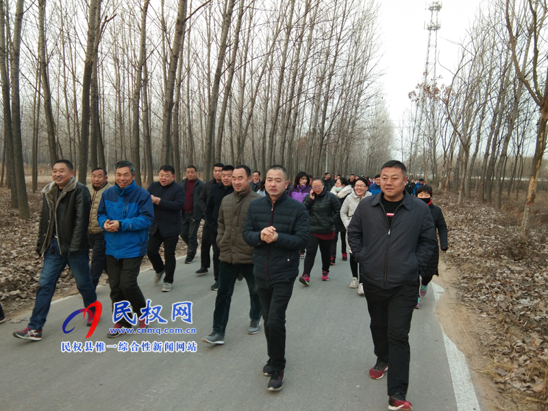 野崗鎮(zhèn)2018年度職工 冬季運動會徒步穿越申甘林海積極倡導(dǎo)低碳生活 野崗鎮(zhèn)2018年度職工 冬季運動會徒步穿越申甘林海積極倡導(dǎo)低碳生活