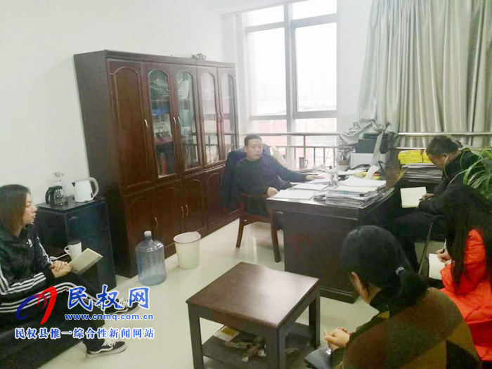 我縣各單位、各鄉(xiāng)鎮(zhèn)（街道辦）迅速傳達貫徹經(jīng)濟工作會議和“講政治、勇?lián)?dāng)、馬上就辦、一抓到底”活動精神