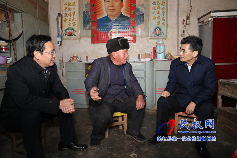 市委書記王戰(zhàn)營(yíng)到我縣吳莊村“三?五”基層工作日 市委書記王戰(zhàn)營(yíng)到我縣吳莊村“三?五”基層工作日