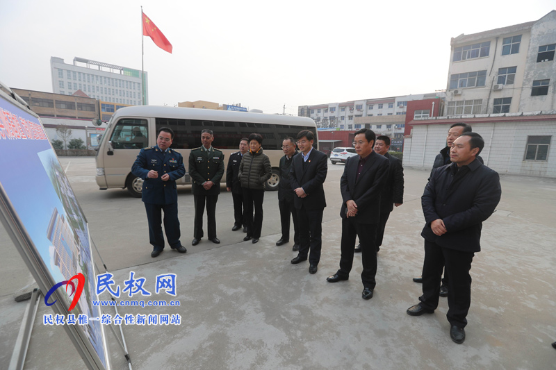 縣四大家領導走訪慰問武警官兵 縣四大家領導走訪慰問武警官兵