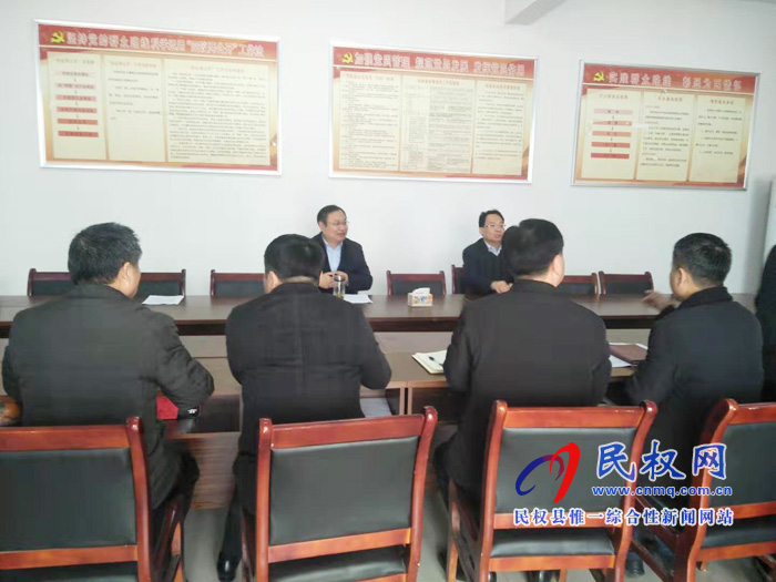 市委常委、常務(wù)副市長(zhǎng)吳祖明到龍?zhí)伶?zhèn)邢莊村開展“三·五”基層工作日活動(dòng)