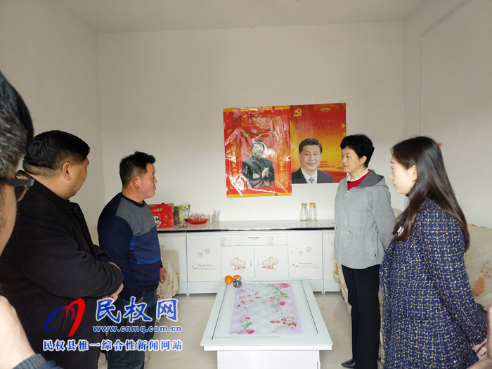 縣人大常委會(huì)主任周燕、副縣長(zhǎng)朱琳到老顏集鄉(xiāng)督導(dǎo)脫貧攻堅(jiān)工作