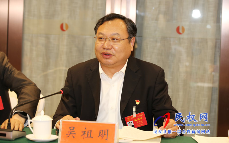 市政協(xié)主席曾昭寶參加民權(quán)代表團(tuán)審議市政府工作報(bào)告和計(jì)劃、財(cái)政工作報(bào)告