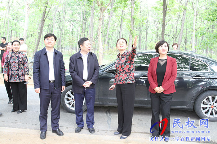 民革省委主委、省政協(xié)副主席李英杰蒞民參加“共植同心林 共圓中國夢”活動