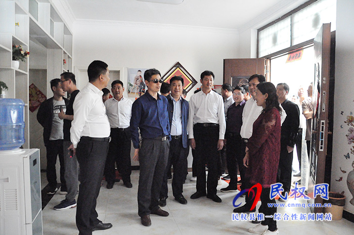 商丘市委黨校主題班到我縣開展現(xiàn)場教學(xué)活動 商丘市委黨校主題班到我縣開展現(xiàn)場教學(xué)活動