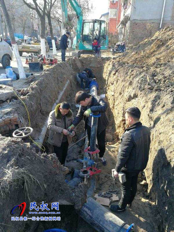 縣住建局水務(wù)以扎實工作基石，提高“中梗阻”亮劍“群眾身邊腐敗”專項治理活動成效