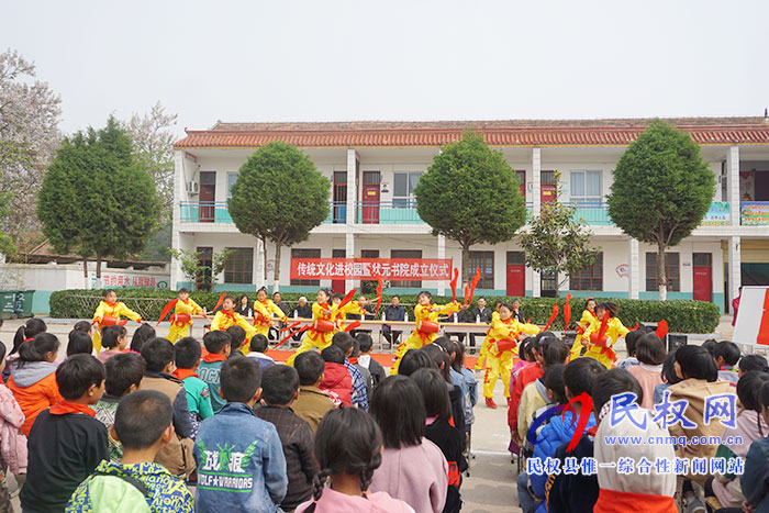 縣文聯(lián)、關(guān)工委舉辦傳統(tǒng)文化進(jìn)校園活動(dòng)