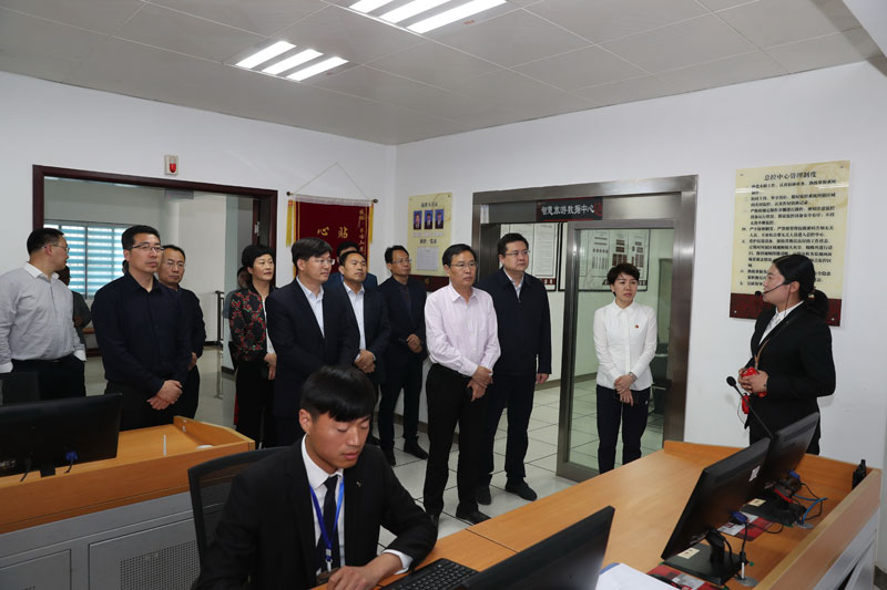 市人大常委會副主任、民權縣委書記姬脈常，縣委副書記、縣長張團結(jié)帶隊到永城市考察鄉(xiāng)村旅游和美麗鄉(xiāng)村建設