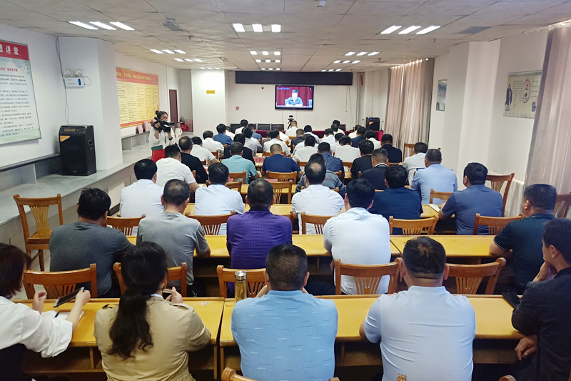 我縣組織收聽收看全省污染防治攻堅(jiān)調(diào)度推進(jìn)暨環(huán)境違法違規(guī)問題現(xiàn)場核查專項(xiàng)行動動員電視電話會 我縣組織收聽收看全省污染防治攻堅(jiān)調(diào)度推進(jìn)暨環(huán)境違法違規(guī)問題現(xiàn)場核查專項(xiàng)行動動員電視電話會