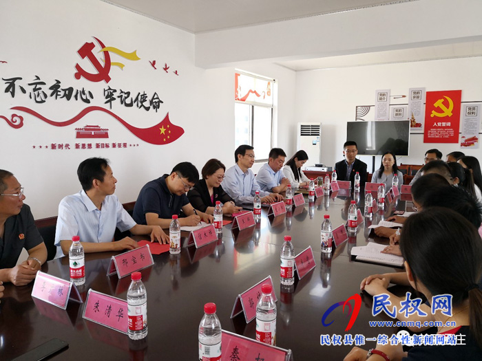 省高級(jí)人民法院副院長史小紅到定點(diǎn)幫扶責(zé)任村孟莊調(diào)研 省高級(jí)人民法院副院長史小紅到定點(diǎn)幫扶責(zé)任村孟莊調(diào)研
