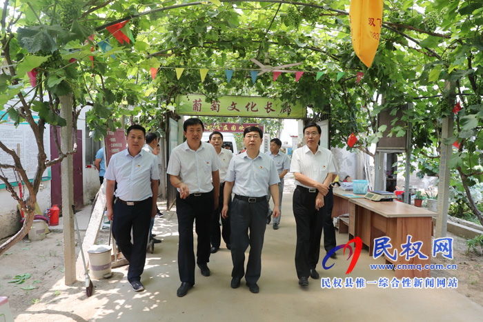 市委常委、組織部長(zhǎng)羅軍到我縣調(diào)研基層黨建工作