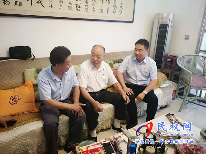 我縣開展“七一”走訪慰問抗戰(zhàn)老干部