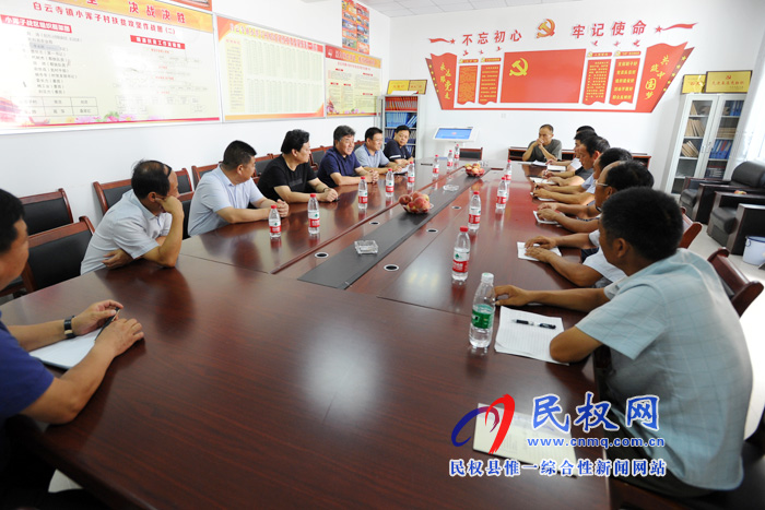 市人大常委會(huì)副主任、市總工會(huì)主席劉沛到白云寺鎮(zhèn)開展三五基層工作日活動(dòng)