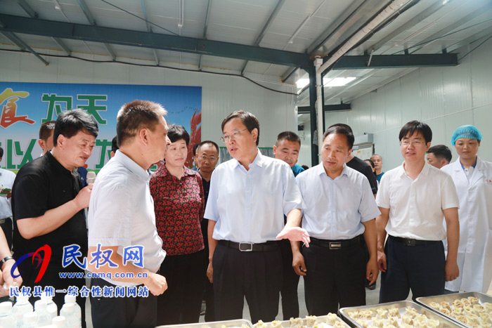 我縣開展2019年上半年鄉(xiāng)鎮(zhèn)重點(diǎn)工作巡查觀摩活動(dòng) 我縣開展2019年上半年鄉(xiāng)鎮(zhèn)重點(diǎn)工作巡查觀摩活動(dòng)