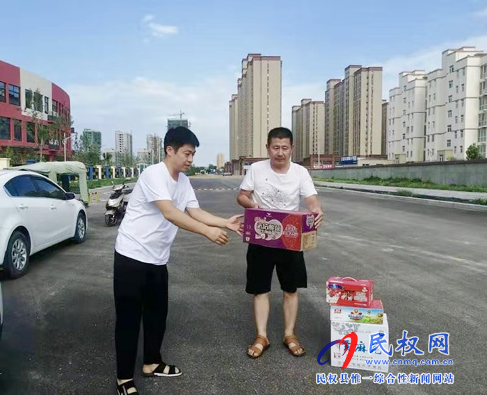 民權(quán)縣幼兒園工會(huì)組織慰問復(fù)轉(zhuǎn)軍人職工活動(dòng) 民權(quán)縣幼兒園工會(huì)組織慰問復(fù)轉(zhuǎn)軍人職工活動(dòng)