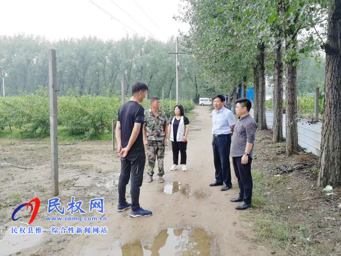 民權縣農業(yè)農村局副局長李超到生產經營主體檢查安全生產情況 民權縣農業(yè)農村局副局長李超到生產經營主體檢查安全生產情況