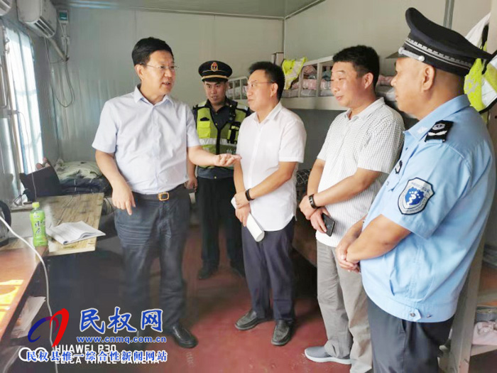 省畜牧局局長王承啟赴民權(quán)指導(dǎo)非洲豬瘟防控工作 省畜牧局局長王承啟赴民權(quán)指導(dǎo)非洲豬瘟防控工作