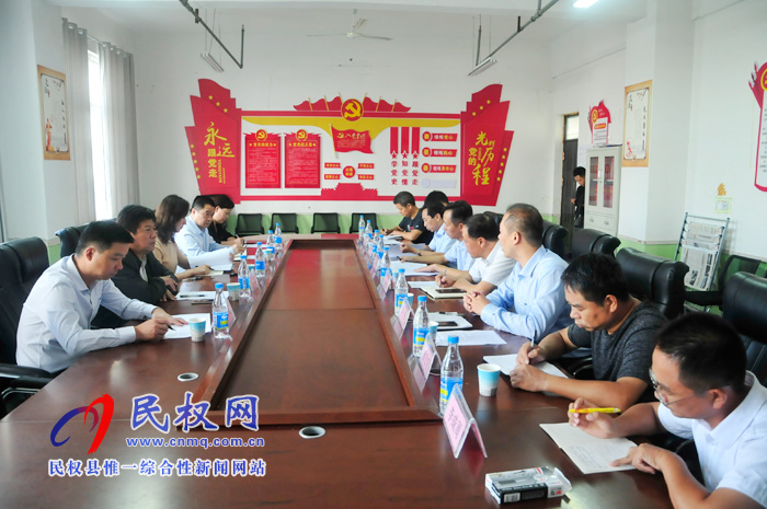 柘城縣考察團到我縣制冷技術學院考察 柘城縣考察團到我縣制冷技術學院考察