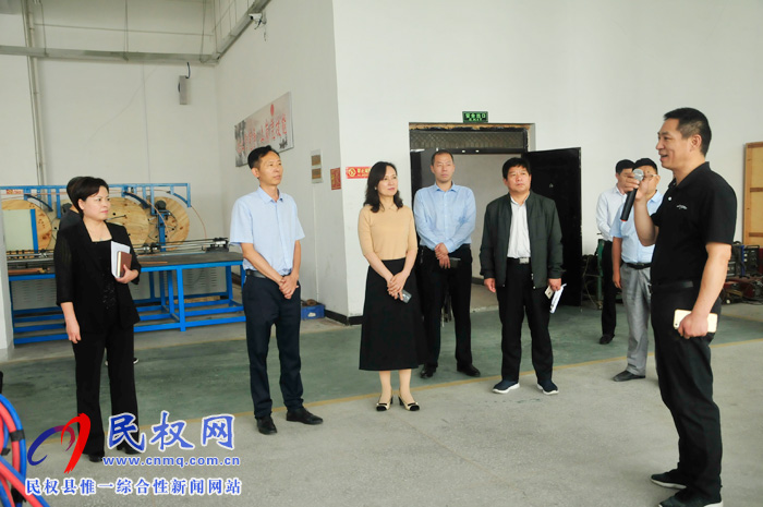 柘城縣考察團到我縣制冷技術學院考察 柘城縣考察團到我縣制冷技術學院考察