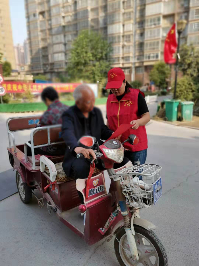 縣規(guī)劃中心組織開展創(chuàng)建省級(jí)文明城市宣傳活動(dòng)