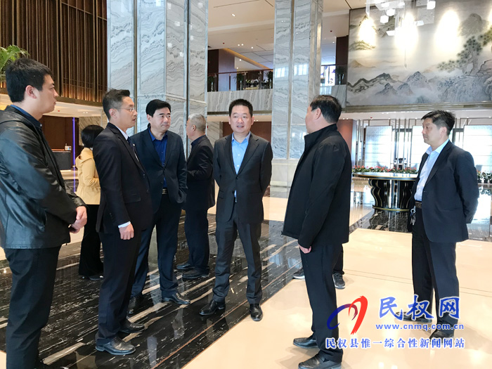 縣委常委、縣委辦公室主任孟亞松檢查酒店保障工作