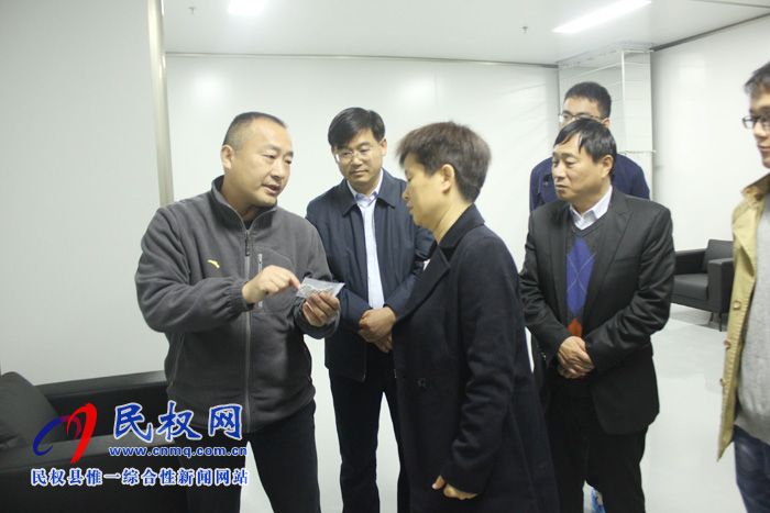 省工信廳對外合作交流處副處長李麗一行調(diào)研我縣產(chǎn)業(yè)發(fā)展情況 省工信廳對外合作交流處副處長李麗一行調(diào)研我縣產(chǎn)業(yè)發(fā)展情況