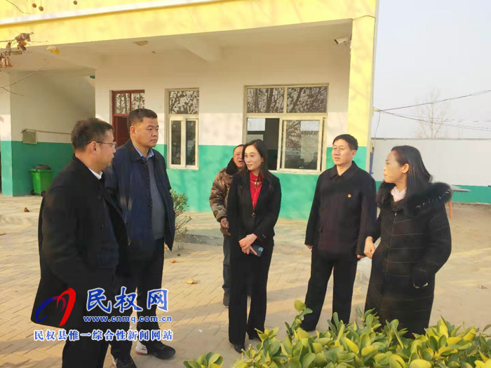 縣委常委、副縣長(zhǎng)房季，副縣長(zhǎng)朱琳到孫六鎮(zhèn)調(diào)研指導(dǎo)教育工作