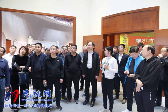 我縣轉(zhuǎn)型升級培訓(xùn)班繼續(xù)開展現(xiàn)場教學(xué)活動