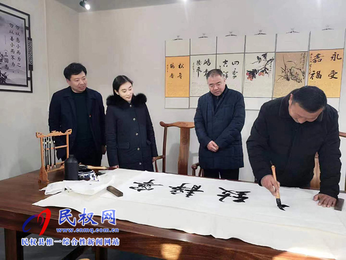 全縣綜合文化服務(wù)中心建設(shè)推進(jìn)現(xiàn)場(chǎng)會(huì)在老顏集鄉(xiāng)召開 全縣綜合文化服務(wù)中心建設(shè)推進(jìn)現(xiàn)場(chǎng)會(huì)在老顏集鄉(xiāng)召開
