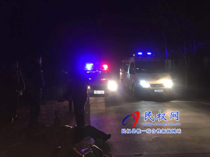 野崗鎮(zhèn)平安巡邏隊:救助高血壓老人獲點贊
