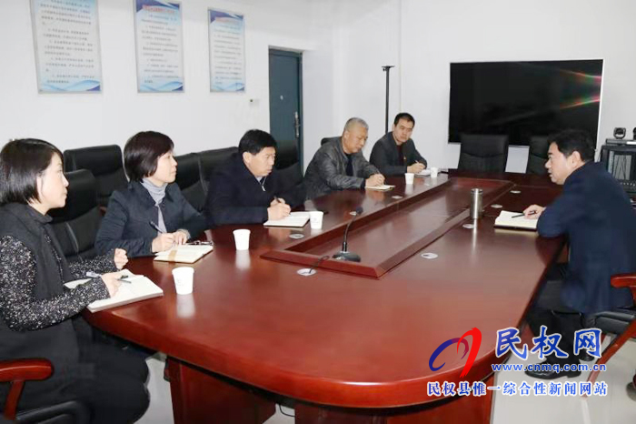 我縣各鄉(xiāng)鎮(zhèn)（街道辦）、縣直各單位迅速傳達學習縣委十二屆八次全會暨縣委經(jīng)濟工作會議精神