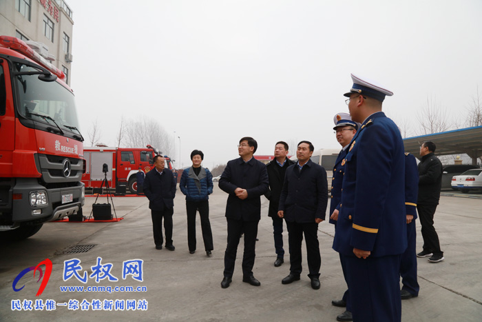 縣領(lǐng)導(dǎo)慰問(wèn)駐地官兵 共敘軍民魚(yú)水情誼