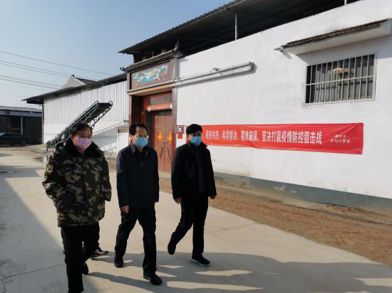 縣委常委、常務(wù)副縣長李啟峰到林七鄉(xiāng)實地督導新冠肺炎疫情防控工作開展情況