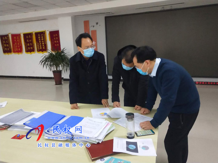 縣委常委、常務(wù)副縣長(zhǎng)李啟峰到縣12345熱線調(diào)研