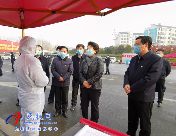 省人大常委會黨組書記、副主任趙素萍蒞民檢查指導疫情防控及企業(yè)復工復產(chǎn)工作