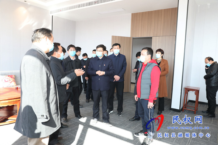 縣委副書記、縣長張團(tuán)結(jié)調(diào)研疫情期間我縣企業(yè)復(fù)工復(fù)產(chǎn)情況