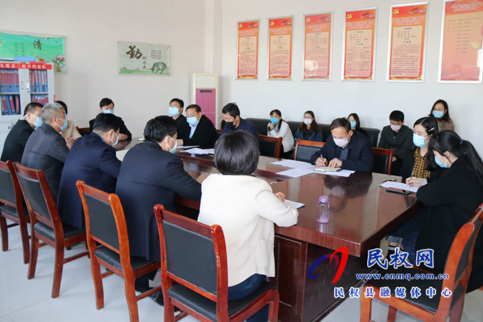 我縣各鄉(xiāng)鎮(zhèn)（街道）、縣直各單位學習傳達全縣決戰(zhàn)決勝脫貧攻堅會議精神