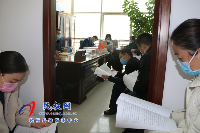 我縣各鄉(xiāng)鎮(zhèn)（街道）、縣直各單位學習傳達全縣決戰(zhàn)決勝脫貧攻堅會議精神