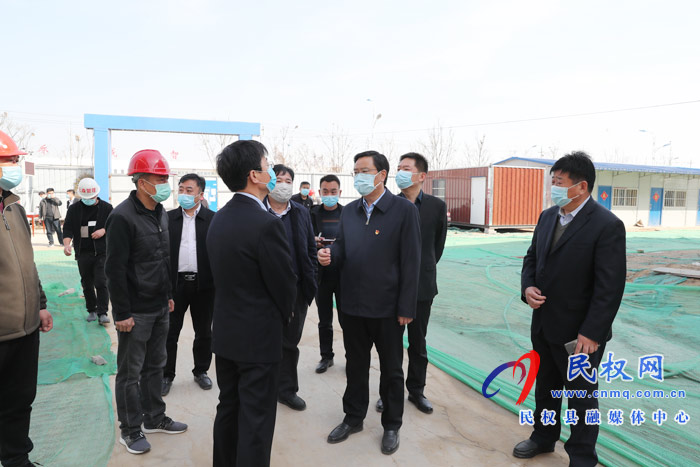 市人大常委會副主任、縣委書記姬脈常開展走訪服務(wù)工業(yè)企業(yè)活動