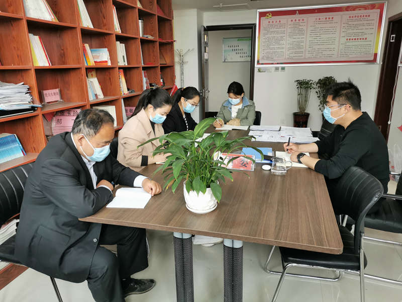 團(tuán)縣委學(xué)習(xí)貫徹習(xí)近平總書(shū)記勉勵(lì)北京大學(xué)援鄂醫(yī)療隊(duì)全體“90后”黨員回信精神 團(tuán)縣委學(xué)習(xí)貫徹習(xí)近平總書(shū)記勉勵(lì)北京大學(xué)援鄂醫(yī)療隊(duì)全體“90后”黨員回信精神