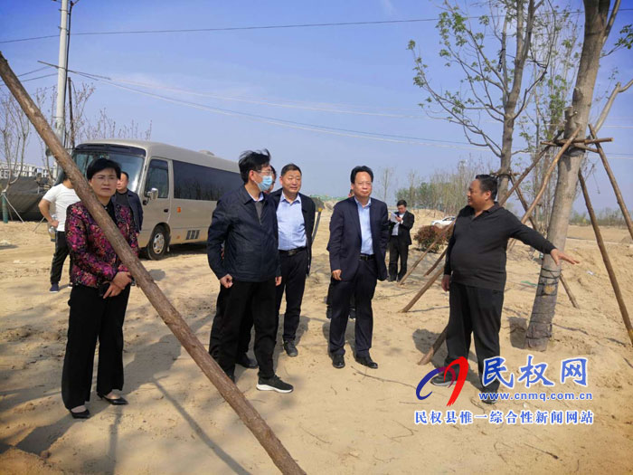 縣委常委、常務(wù)副縣長李啟峰調(diào)研百城提質(zhì)工程等重點工作