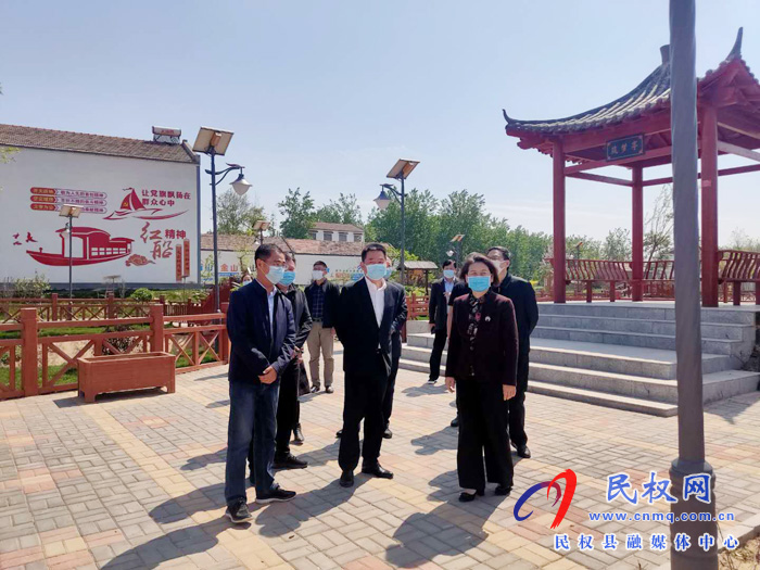 省高級人民法院副院長史小紅到野崗鎮(zhèn)調(diào)研指導(dǎo)復(fù)工復(fù)學(xué)、基層黨建和脫貧攻堅(jiān)工作