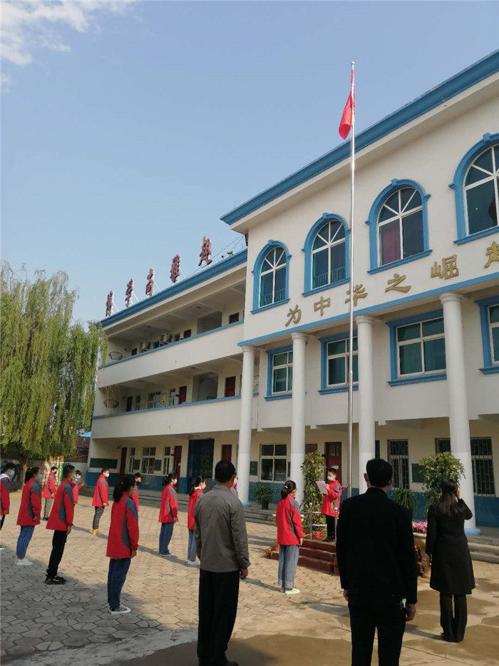 民權縣第三小學新學期第一天順利開學 民權縣第三小學新學期第一天順利開學