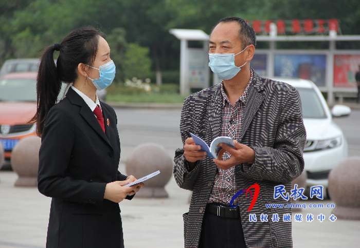 民權(quán)法院開(kāi)展農(nóng)民工維權(quán)宣傳活動(dòng) 民權(quán)法院開(kāi)展農(nóng)民工維權(quán)宣傳活動(dòng)