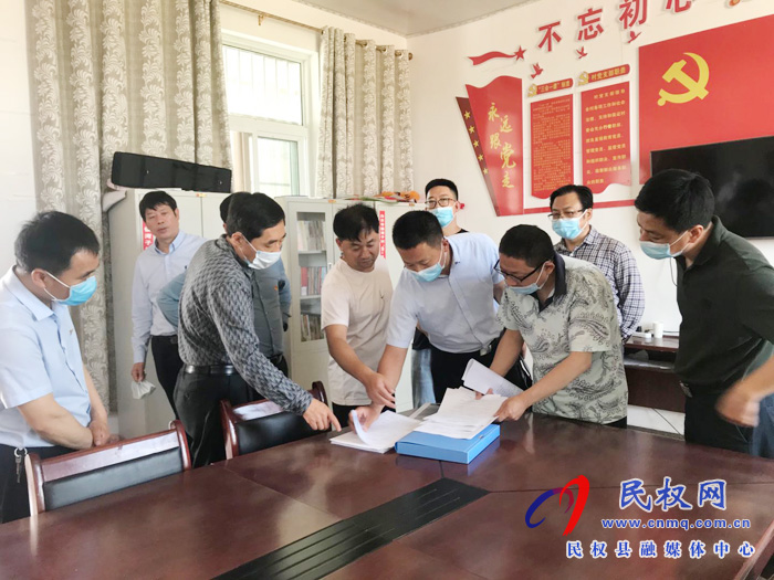 省調(diào)研組蒞民調(diào)研2019年度財政扶持村級集體經(jīng)濟(jì)項目情況 省調(diào)研組蒞民調(diào)研2019年度財政扶持村級集體經(jīng)濟(jì)項目情況